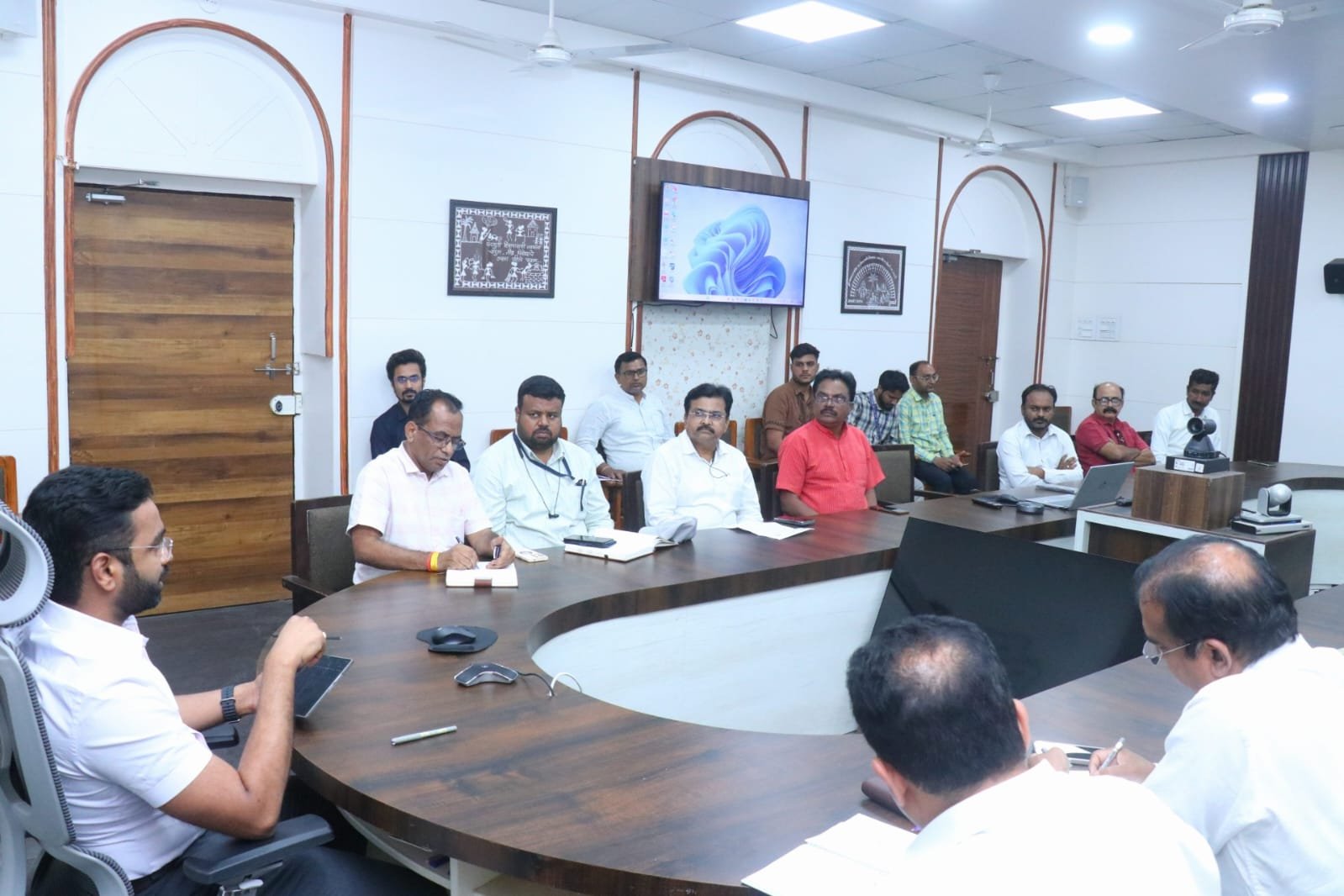 जिल्हा प्रशासनातर्फे शिवजयंती उत्सवाचे भव्य आयोजन* *18 ते 20 फेब्रुवारीदरम्यान शिवजयंती सोहळा; पोवाडा, मिरवणूक व सांस्कृतिक कार्यक्रमांची रेलचेल*