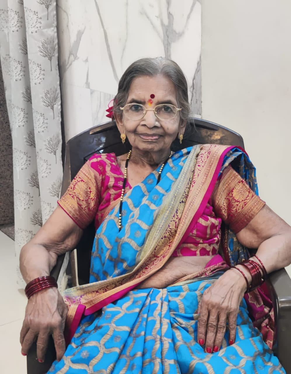 सौ. पुष्पलता खैरनार यांचे दुःखद निधन; खैरनार परिवारावर शोककळा