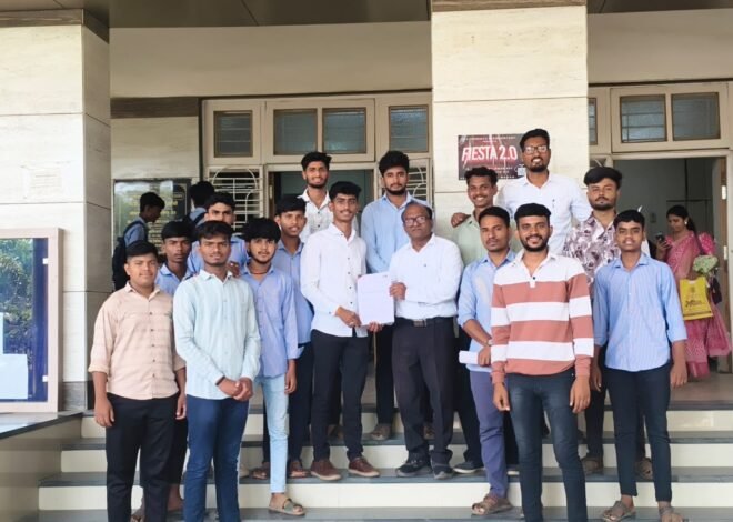 वस्तीगृहातील विद्यार्थ्यांच्या समस्या सोडविण्याबाबत राष्ट्रवादी विद्यार्थी काँग्रेसचे निवेदन