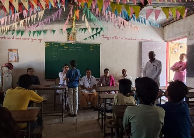 कै. बळीरामदादा विद्यालयात विद्यार्थ्यांची फेर आरोग्य तपासणी राष्ट्रीय बाल स्वास्थ कार्यक्रमांतर्गत उपक्रम; डॉक्टरांकडून आरोग्य व स्वच्छतेबाबत मार्गदर्शन