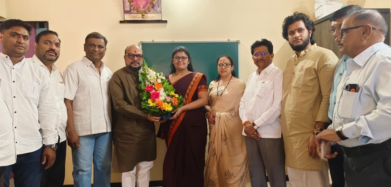 नंदिनी पाटील यांचे UPSC यश जळगाव जिल्ह्यासाठी अभिमानास्पद – पालकमंत्री गुलाबराव पाटील* , लेवा पाटीदार समाजाच्या इतिहासात सुवर्णक्षण; ऑल इंडिया रँक ५१२ मिळवत ऐतिहासिक झेप