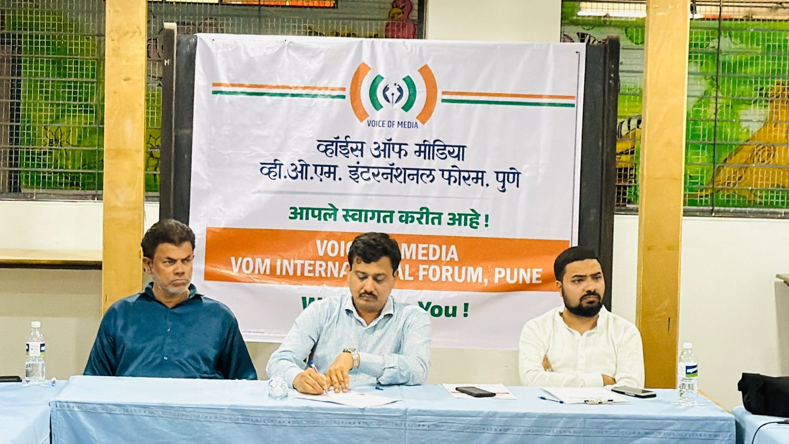पत्रकारांच्या सुरक्षेसाठी आंदोलनाचा एल्गार :संदीप काळे  पुण्यात ‘व्हॉईस ऑफ मीडिया’ची पत्रकार सुरक्षा परिषद
