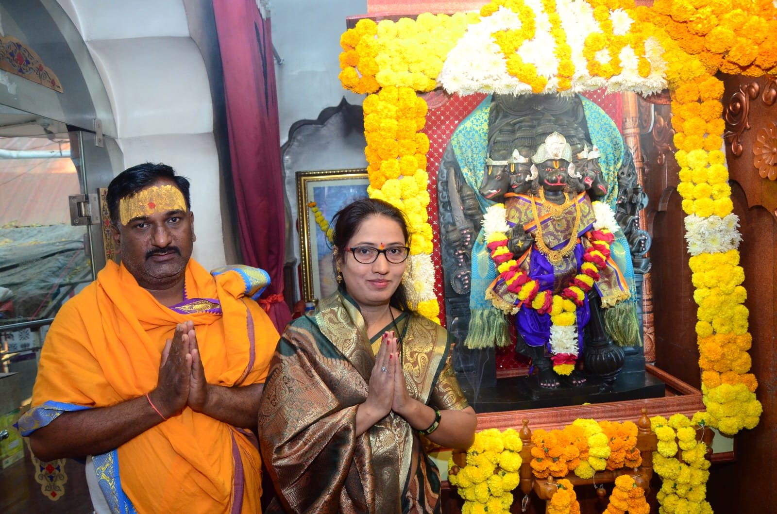 श्री हनुमानजींच्या जन्मोत्सवानिमित्त श्री मंगळग्रह मंदिरात रुद्राभिषेक महापूजा  , ‌‘श्रीराम जय राम जय जय राम‌’, ‌‘संकटमोचन हनुमानजी की जय‌’चा जयघोष