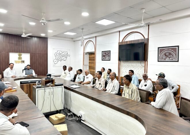 बोहरे प्रलंबित भुसंपादन व संपूर्ण पुनर्वसनाचा विषय मार्गी लावणार -आमदार अनिल पाटील  जिल्हाधिकारी कार्यालयात झाली बैठक