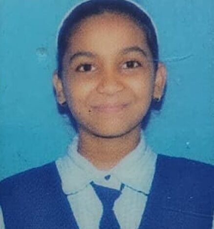 ५ वीच्या निकालात आरा शहाची चमकदार कामगिरी — 90% गुणांसह प्रथम क्रमांक