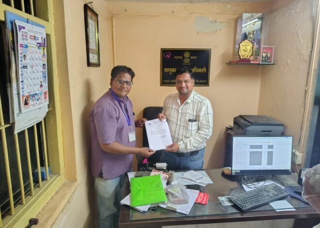 हिवताप दिनाचे उत्कृष्ट आयोजन; मारवड आरोग्य सेवक योगेश कापडणे यांचा गौरव