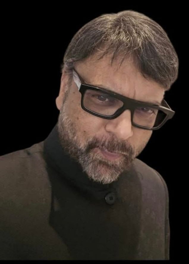 मुत्सद्देगिरी आणि कुंचल्याचा अनोखा संगम: राजदूत जयंत खोब्रागडे यांचा ‘आत्मरंग’*