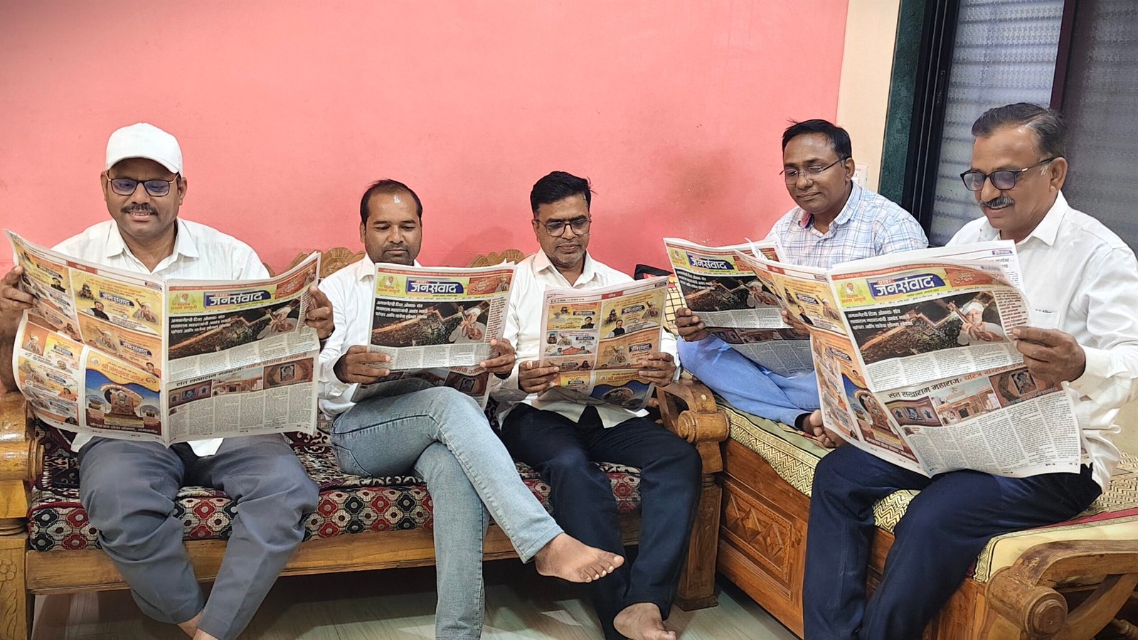 साहित्यविश्वातून ‘प्रखर जनसंवाद’ला मानाचा मुजरा! , विचारांची धार, शब्दांची ताकद आणि सामान्यांच्या आवाजाला न्याय देणारे विचारपीठ ठरणार — साहित्यिकांचा विश्वास