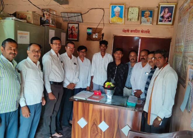 माध्यमिक विद्यालय अंजनविहिरे येथे गुणवंत विद्यार्थ्यांचा सत्कार संपन्न