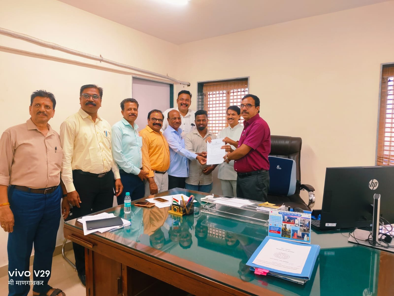 शिक्षकांची ‘ज्ञानेश्वर माऊली’ ठरलेले आमदार ज्ञानेश्वर म्हात्रे, अनुकंपा तत्त्वावरील कर्मचाऱ्याला मिळवून दिला शालार्थ आयडी; एका कुटुंबाला दिलासा