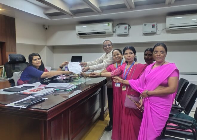 आशा सेविका व गटप्रवर्तकांच्या आंदोलनाला यश ,थकीत मानधन व जननी सुरक्षा योजनेचा मोबदला मिळणार; सीईओ करिष्मा नायर यांच्यासोबत सकारात्मक चर्चा