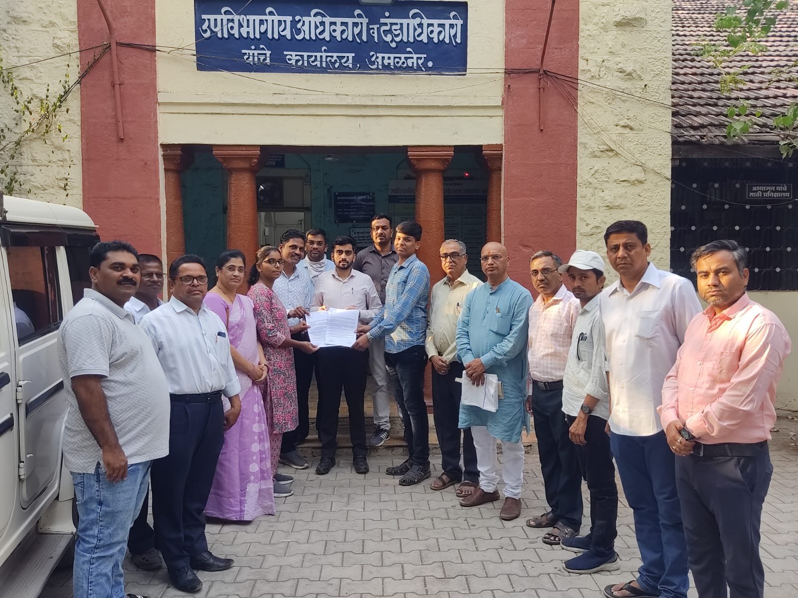 शिक्षण माफियांचा घाणेरडा खेळ उघडकीस! NEET पेपरफुटीविरोधात अमळनेर PTA चा एल्गार