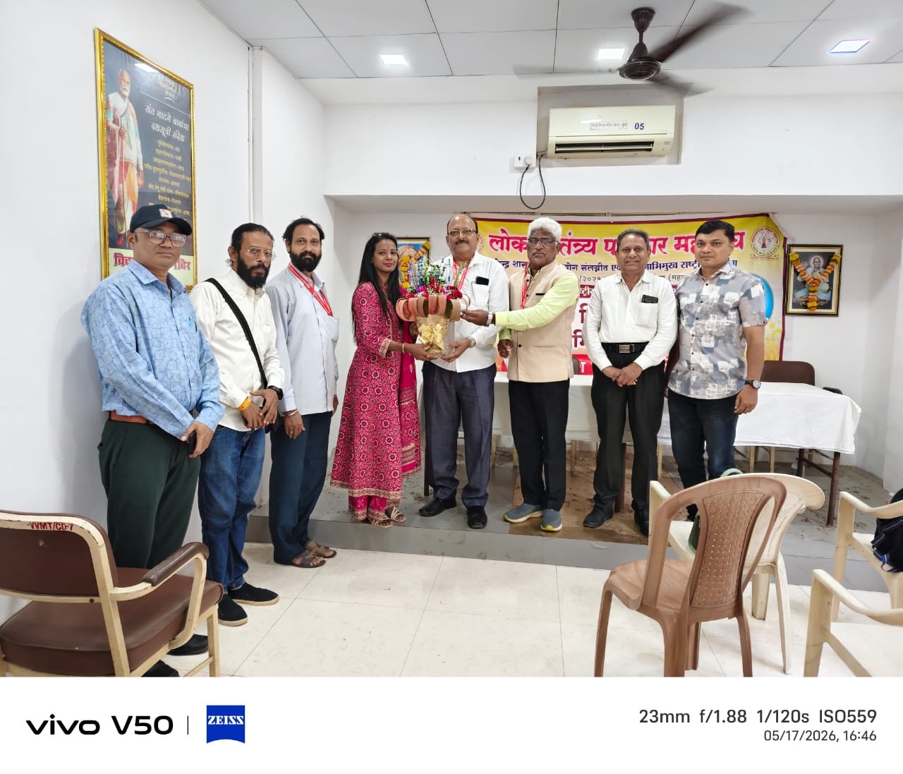 सामाजिक सद्भाव, विकास व मदतकार्याच्या मानवसेवेसाठी पत्रकारांनी पुढे यावे…गजानन नागे*  *लोकस्वातंत्र्य पत्रकार महासंघाचा मुंबई- कोकण विभागाचा १३ वा मासिक विचारमंथन मेळावा संपन्न…मार्गदर्शन व ओळखपत्र वितरण*