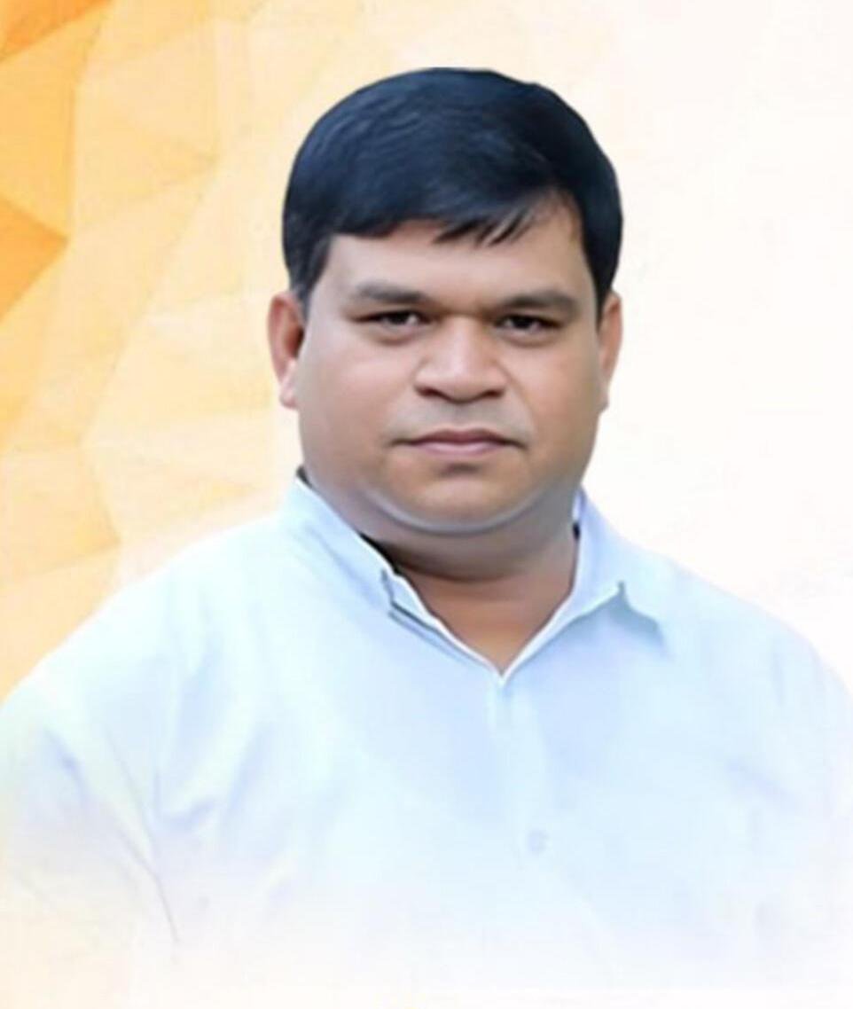 जि.प. शाळेत प्रवेश घ्या; घरपट्टी मी भरणार!  अंतुर्ली-रंजाणेचे सरपंच सचिन पाटील यांचा अभिनव उपक्रम; ग्रामीण शिक्षणाला नवी उभारी
