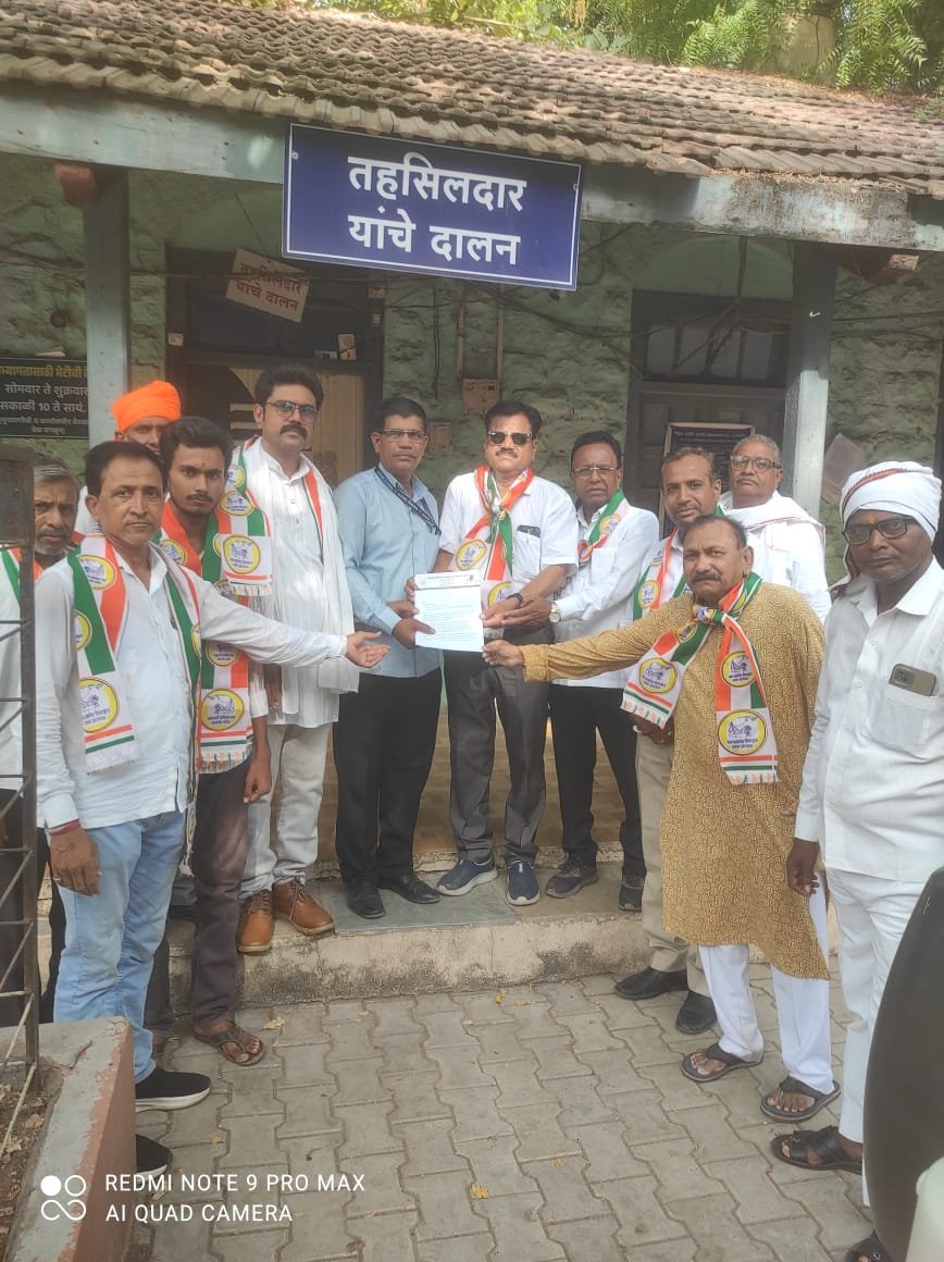 शेतकऱ्यांच्या हक्कासाठी राष्ट्रवादी काँग्रेस आक्रमक; सरसकट कर्जमाफीची मागणी