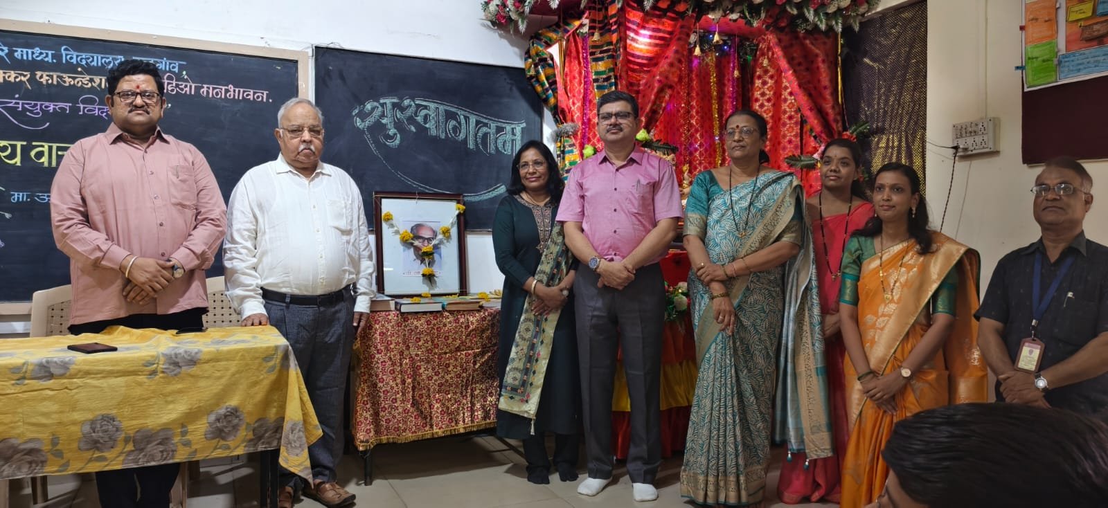 के.सी.ई. सोसायटी संचलित ए. टी. झांबरे माध्यमिक विद्यालयात राष्ट्रीय वाचन प्रेरणा दिवस उत्साहात संपन्न*