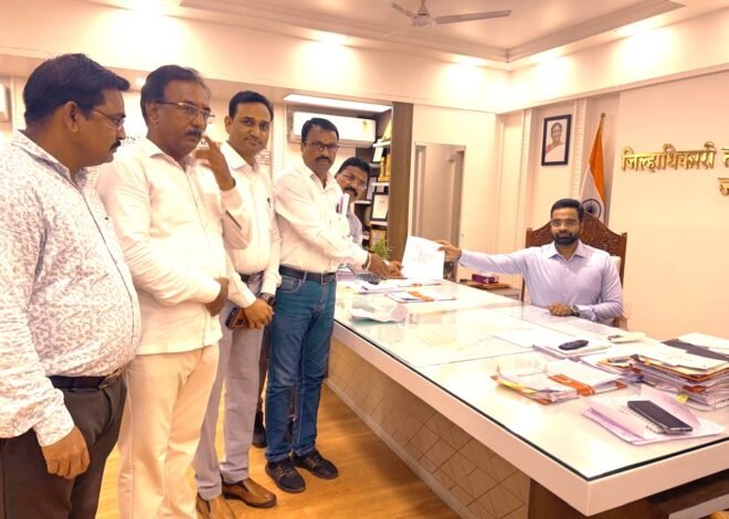 तहसीलदार भाऊसाहेब थोरात यांच्या निलंबनासाठी २९ रोजी चोपड्यात जन आंदोलन; जिल्हाधिकाऱ्यांना दिले निवेदन