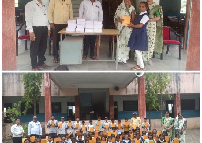 विद्यार्थ्यांसाठी मदतीचा हात; कै. राजेंद्र पवार यांच्या स्मरणार्थ वह्यांचे वाटप, श्रीमती पुष्पाताई पवार यांचा प्रेरणादायी उपक्रम; दरवर्षी शालेय साहित्याकरिता आर्थिक मदतीची घोषणा