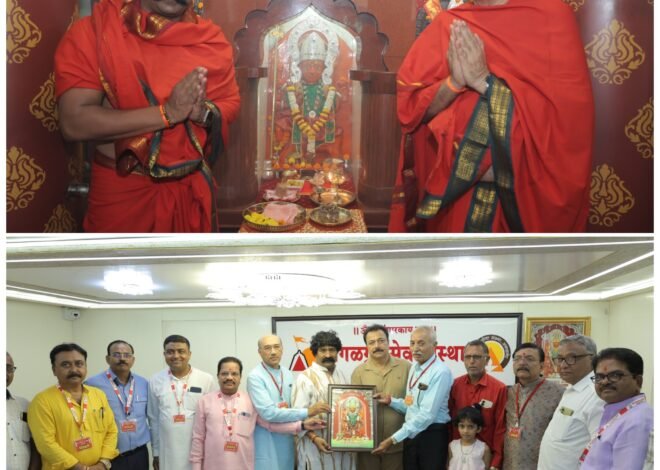 देऊळबंद २’ च्या टीमकडून श्री मंगळग्रह देवाचे दर्शन;  ,मंदिराचा स्वछ,सुंदर परिसर आणि नियोजनबद्ध व्यवस्थापनाचे केले कौतुक