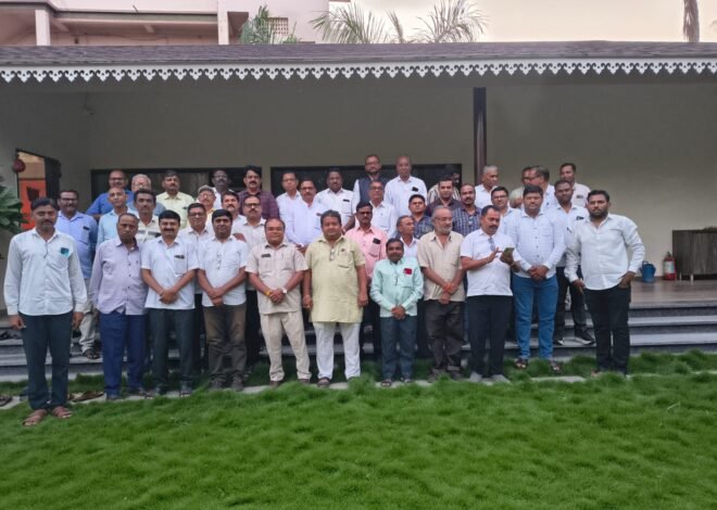 गुणवंत विद्यार्थ्यांचा सन्मान म्हणजे समाजाच्या उज्ज्वल भविष्यातील गुंतवणूक’ : अ. भा. माळी महासंघाची जिल्हास्तरीय बैठक उत्साहात संपन्न , दहावी-बारावीसह पदवी, व्यावसायिक अभ्यासक्रम, एमपीएससी-यूपीएससी गुणवंतांचा तालुकानिहाय होणार गौरव; १९ जुलै स्थापना दिनही उत्साहात साजरा करण्याचे आवाहन