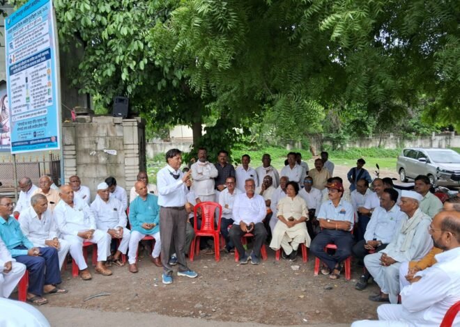 पेपरफुटी प्रकरणावर केंद्र सरकारला महाविकास आघाडीचा घेराव; शिक्षणमंत्री धर्मेंद्र प्रधान यांच्या राजीनाम्याची जोरदार मागणी  ,वांगचुक यांच्या उपोषणाला अमळनेर महाविकास आघाडीचा जाहीर पाठिंबा; पोलिसांच्या कारवाईचा तीव्र निषेध, प्रांताधिकाऱ्यांमार्फत शासनाला निवेदन