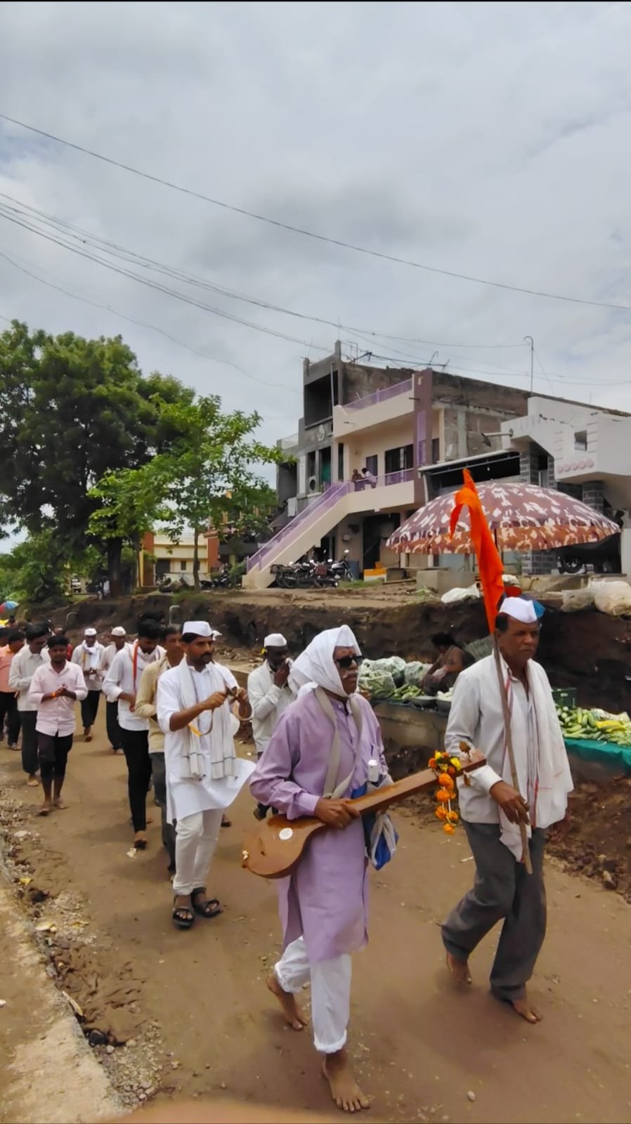 विठ्ठल नामाच्या गजरात हातेड ते प्रति पंढरपूर बाळद पायी दिंडी सोहळा उत्साहात संपन्न”*