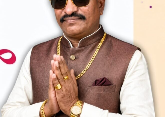 कर्तव्य, प्रामाणिकपणा आणि ज्ञानसेवेचा सुवर्णप्रवास; मुख्याध्यापक रवींद्र विश्वनाथ महाजन यांची ३७ वर्षे ५४ दिवसांच्या निष्कलंक सेवेनंतर सन्माननीय सेवापूर्ती