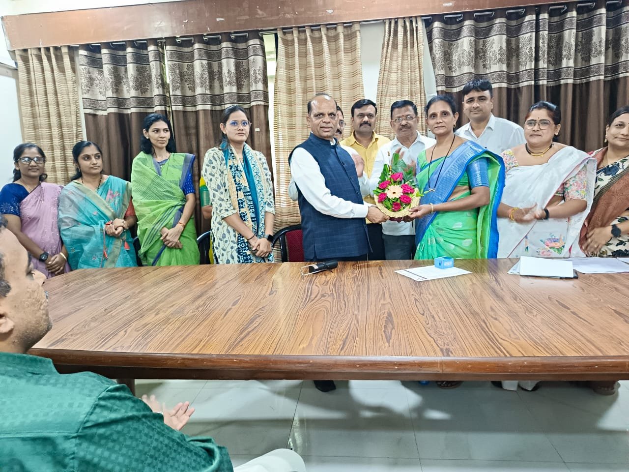 शिक्षक-शिक्षकेतर सेनेची जिल्हा कार्यकारिणी पुनर्रचित; सुनीता खडके जिल्हा महिला अध्यक्षा   ,शिक्षक आमदार किशोरभाऊ दराडे यांच्या नेतृत्वाखाली जळगाव जिल्ह्यात संघटन विस्ताराला वेग