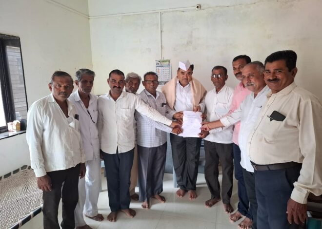 एकरुखीच्या विकासाला नवी दिशा; सुरेश पाटील यांचा जिल्हा बँकेसाठी बिनविरोध ठराव