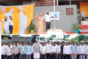 आर. बी. पाटील इन्फ्रास्ट्रक्चर आणि जयनिल फाऊंडेशनतर्फे स्वातंत्र्यदिन सोहळा साजरा