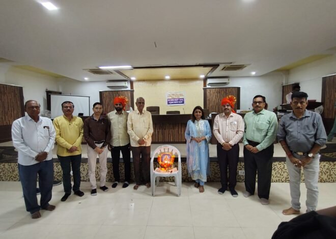 काव्य प्रबोधनी’च्या प्रकाशनासह ज्ञान, गुणवत्तेचा जागर!  ,ज्ञान, साहित्य आणि गुणवत्तेचा त्रिवेणी संगम; ‘सकल ज्ञानमहोत्सवा’चा उत्साहात प्रारंभ , शिक्षक दिनानिमित्त गुणवंतांचा सन्मान; समाजोपयोगी कार्य करणाऱ्या व्यक्ती आणि पत्रकारांचाही गौरव