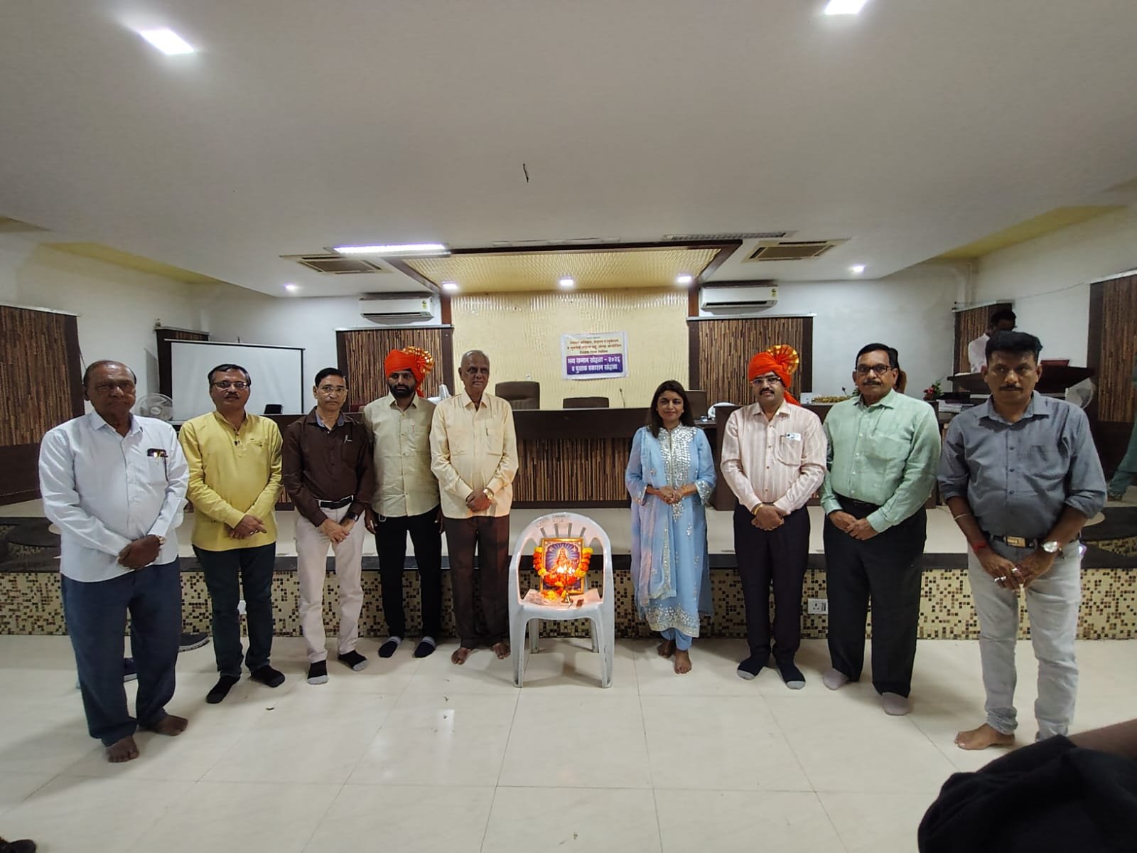 काव्य प्रबोधनी’च्या प्रकाशनासह ज्ञान, गुणवत्तेचा जागर!  ,ज्ञान, साहित्य आणि गुणवत्तेचा त्रिवेणी संगम; ‘सकल ज्ञानमहोत्सवा’चा उत्साहात प्रारंभ , शिक्षक दिनानिमित्त गुणवंतांचा सन्मान; समाजोपयोगी कार्य करणाऱ्या व्यक्ती आणि पत्रकारांचाही गौरव
