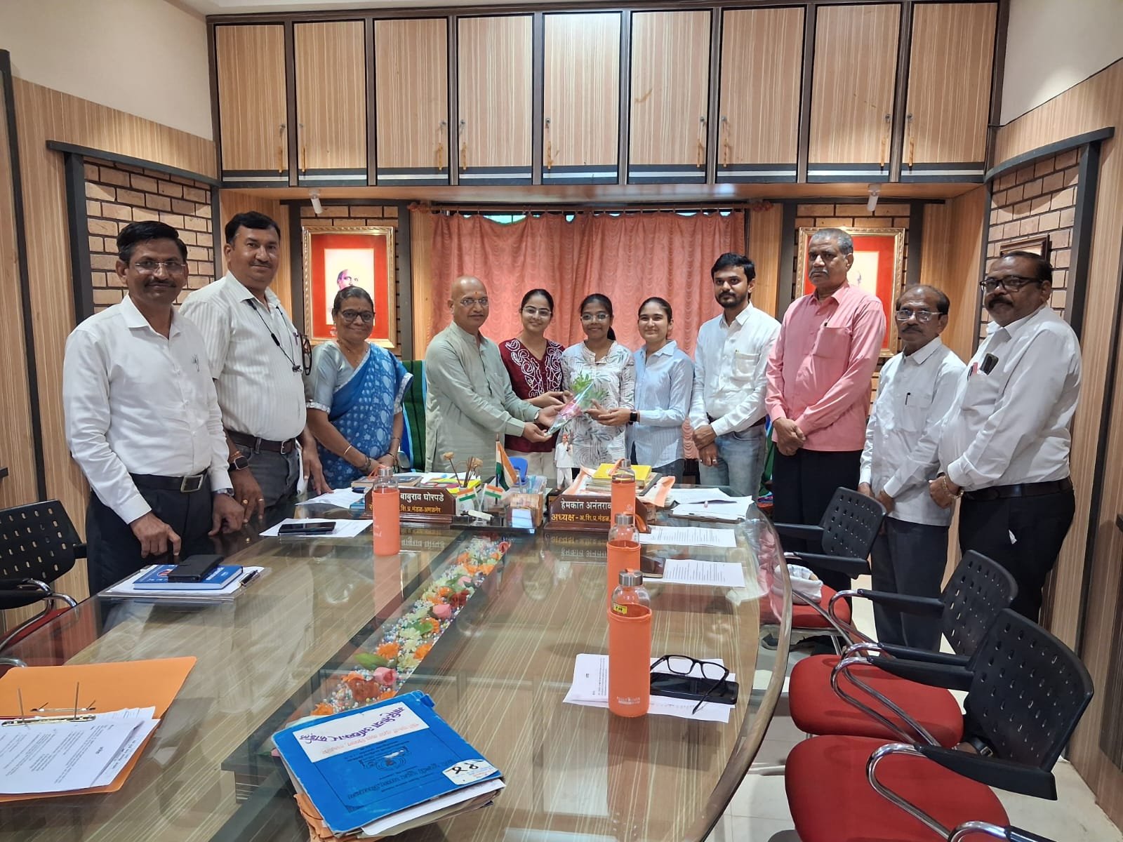 संकल्प, सातत्य आणि जिद्दीच्या जोरावर उत्कर्षाची वैद्यकीय भरारी!  ,दहावीत ९६.९० टक्के, नीट-२०२६ मध्ये ५७० गुण; नागपूरच्या शासकीय वैद्यकीय महाविद्यालयात एमबीबीएसला प्रवेश