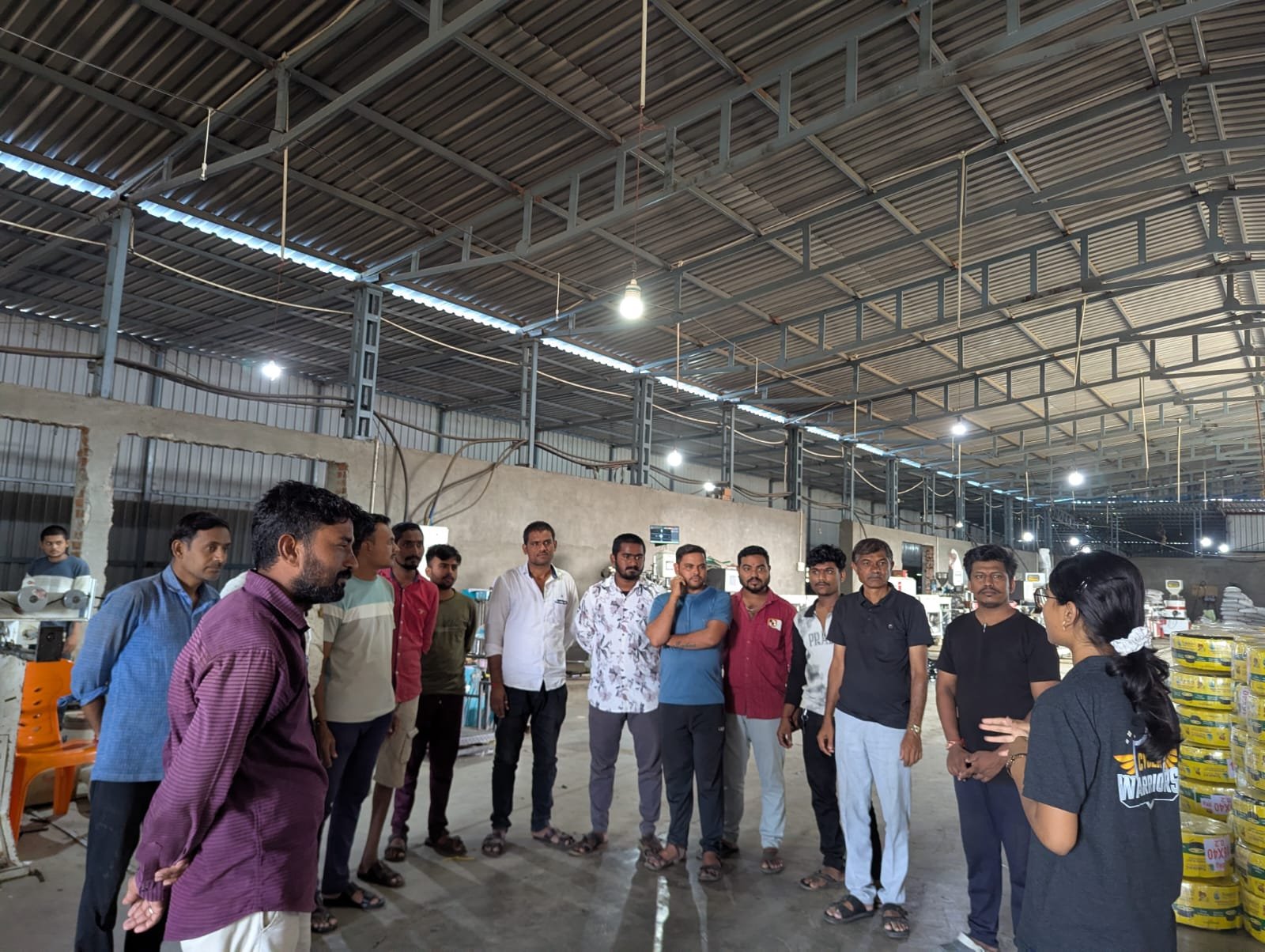 ऑनलाइन फसवणुकीपासून बचावासाठी ‘सायबर सुरक्षा’चे धडे,  साईकृपा इरिगेशन फॅक्टरीत इम्पॅक्ट सेशन व ॲक्टिव्हिटीला उत्स्फूर्त प्रतिसाद